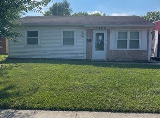 17404 Appletree Dr, Hazel Crest, IL 60429