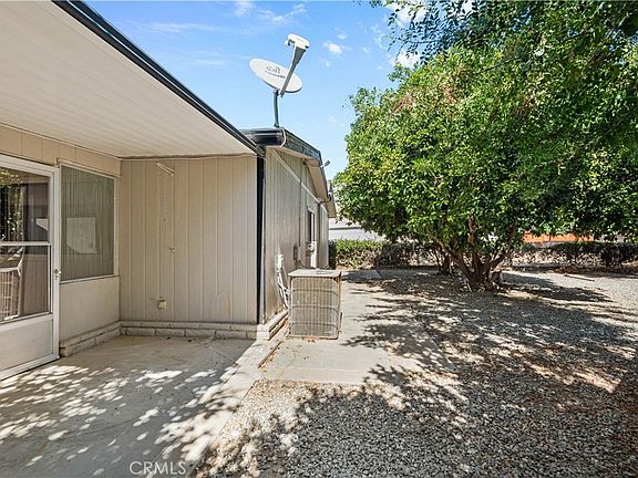 4th image of 43353 Hillson Cir