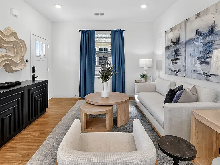 LEO Jamestown- Single Family Rental Homes — Photo 36
