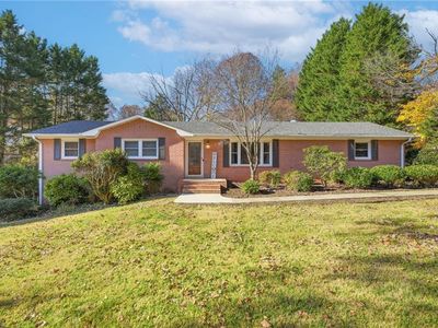 4830 Gladwyn Dr, Winston Salem, NC, 27104