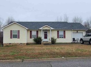 204 Ruf Dr, Oak Grove, KY 42262