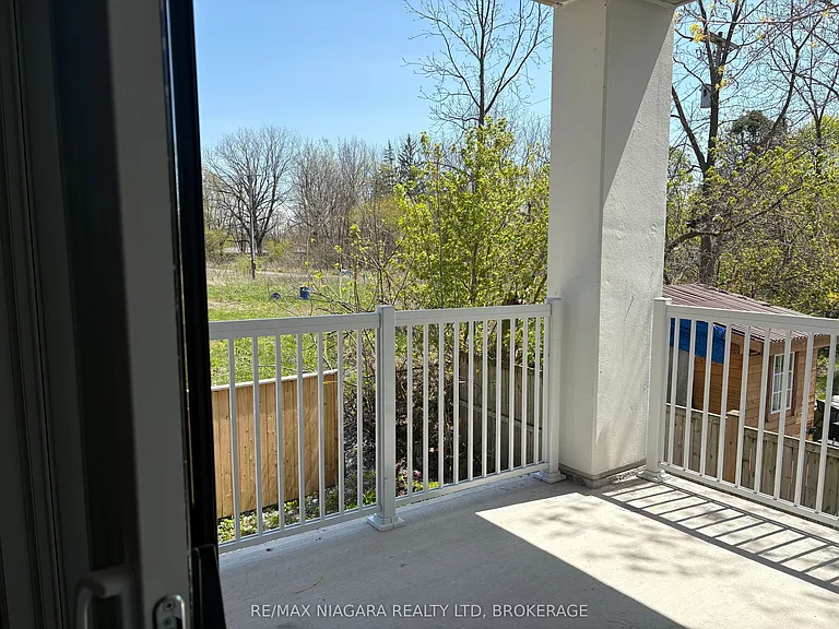 424 Ridge Rd N #207 — Photo 28