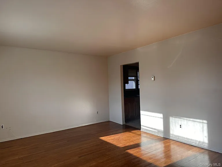 45 Benedict Ave #2 — Photo 6