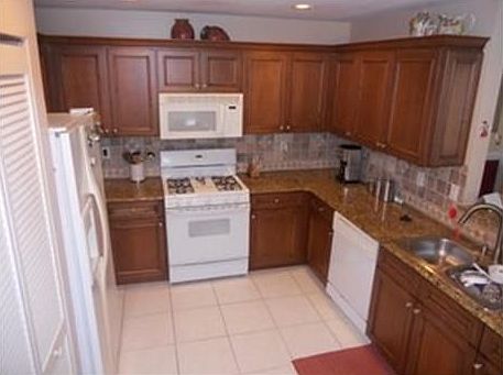 3rd image of 2333 NW 139th Ave