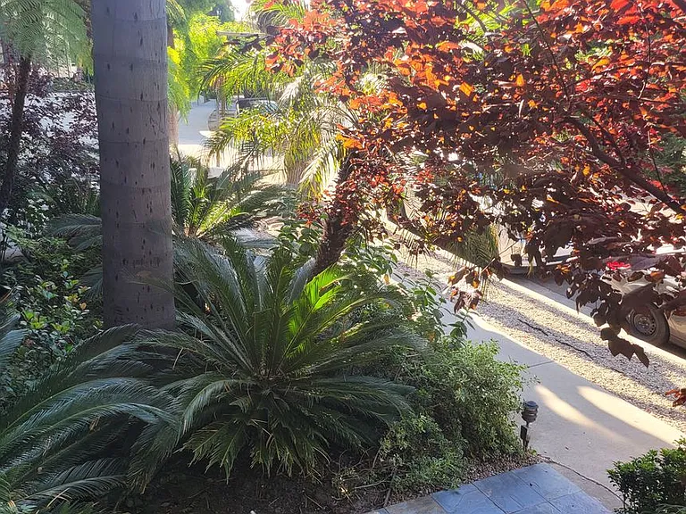 13028 Valleyheart Dr — Photo 4