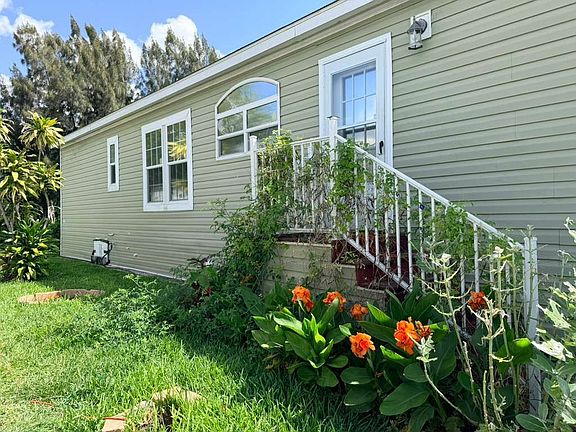 5th image of 5331 SW 34th St #14-16