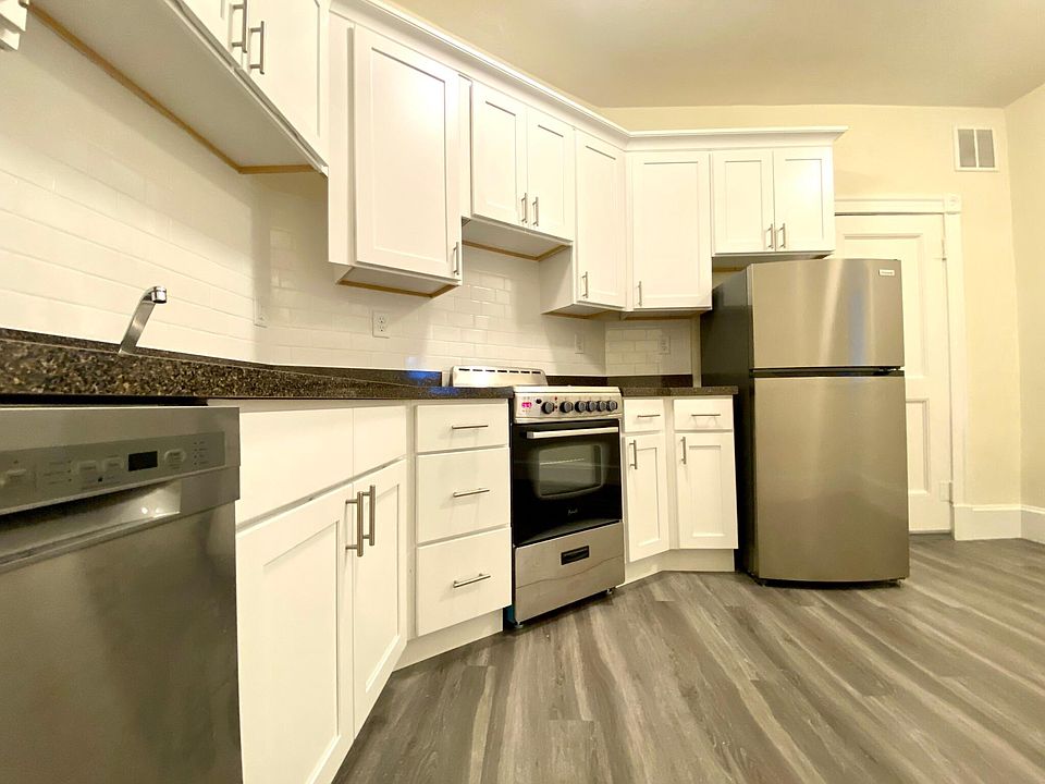 1st image of 1595A Beacon St #3A