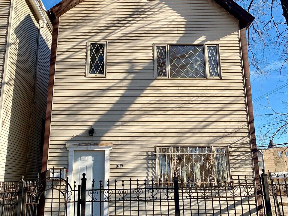 1st image of 1619 N Kimball Ave