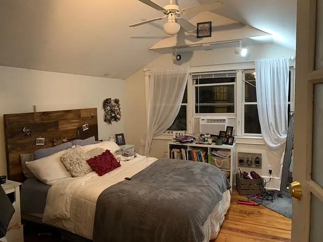 1605 Villa Pl — Photo 8