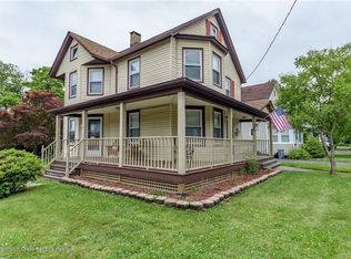 40 Tennent Ave, Englishtown, NJ 07726