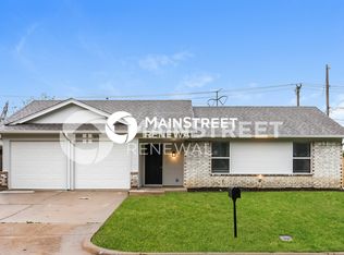 6707 Country Creek Dr, Arlington, TX 76001