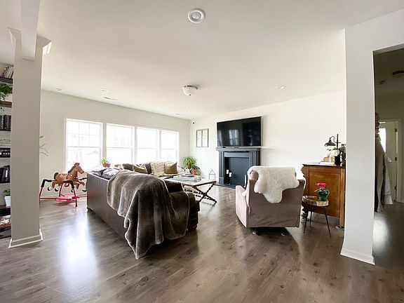 4th image of 225 Fesperman Cir