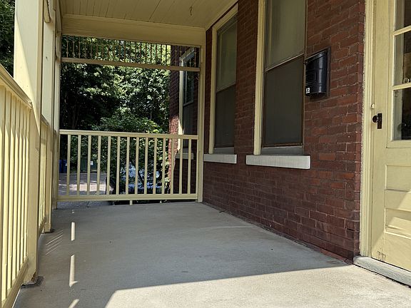 Private Entrance