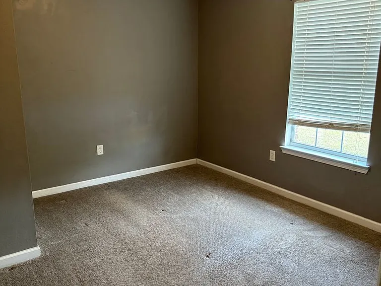 2305 Minnesota Ave — Photo 11