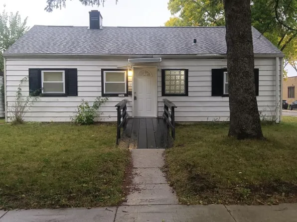 5341 N 27th St, Milwaukee, WI 53209