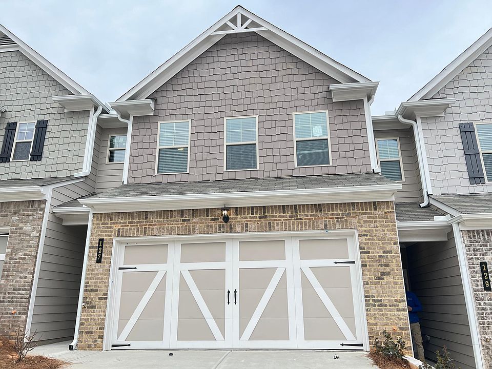 1st image of 127 Camden Park Dr