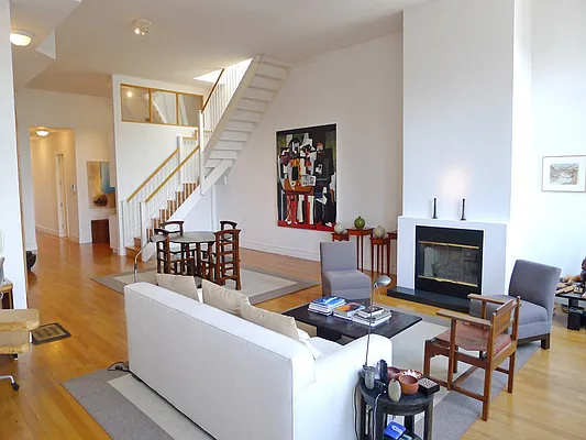 Rented by Sotheby's International Realty | media 36