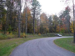 2 Forest Ridge Dr, North Yarmouth, ME 04097