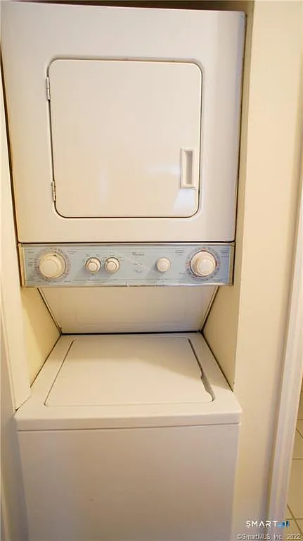 2 bed, 1.0 bath, 900 sqft, $2,195 — Photo 4