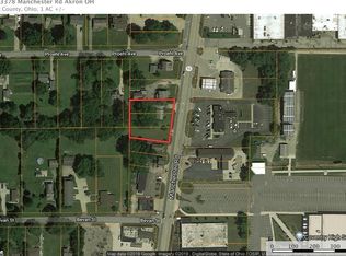 3372 Manchester Rd, Akron, OH 44319