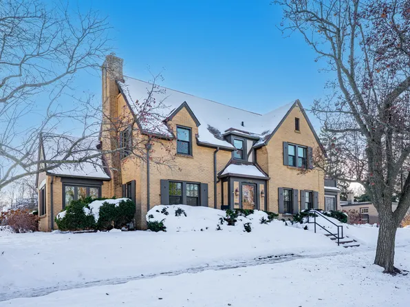 2127 Jackson St, Rockford, IL 61107