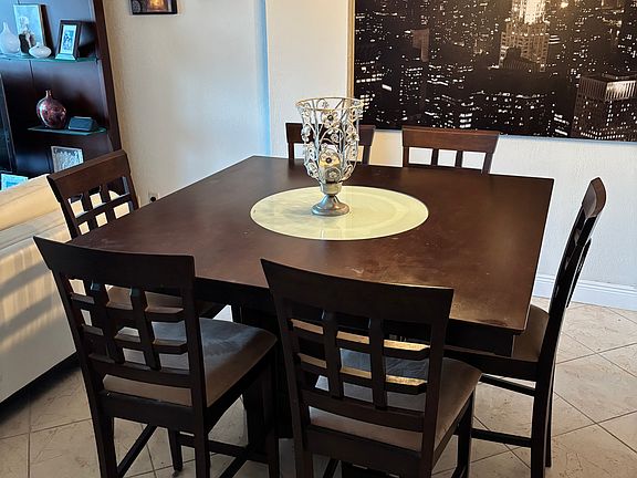 4th image of 1455 N Treasure Dr APT 6K