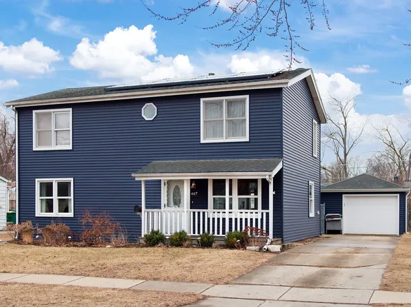 447 Saint Marys Pkwy, Buffalo Grove, IL 60089