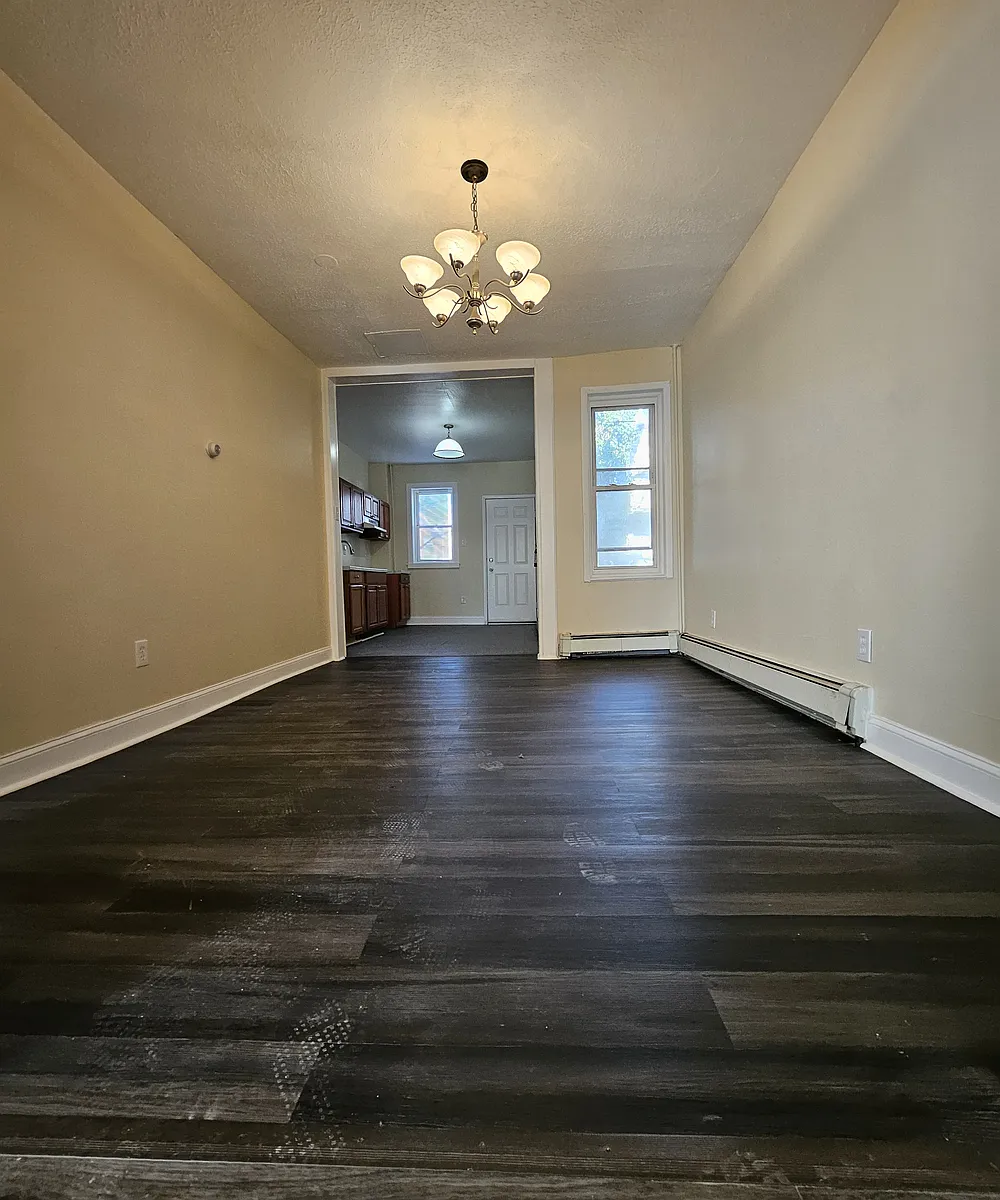 Building Photo - 510 W Hanover St #HOUSE