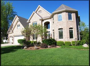 0N435 Kelly Ct, Winfield, IL 60190