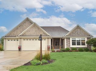 10232 S 34th St, Franklin, WI 53132