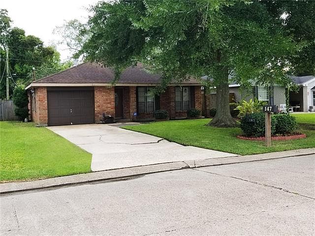 1st image of 147 Dianne Dr