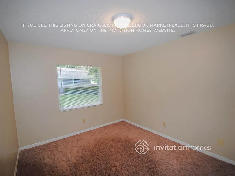 829 Pembroke Ave NE — Photo 5