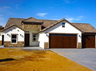 24603 Tropical Dr, Madera, CA 93638