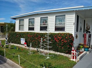 7001 142nd Ave N #27, Largo, FL 33771