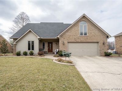 2210 Glenn Abbey, Jeffersonville, IN, 47130