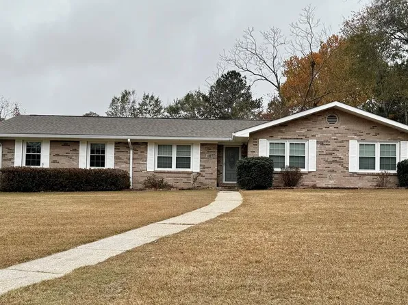 903 Circleview Dr, Dothan, AL 36301