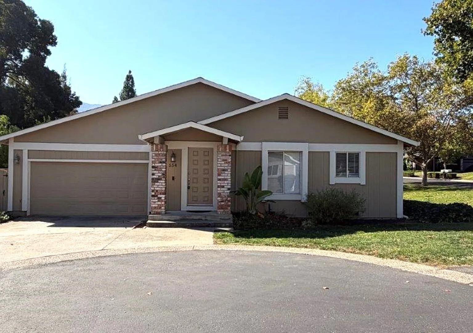 Clayton Dana Ridge! Single family home , New modern kitchen, Fresh paint coming, new vinyl plank ... — Photo 1