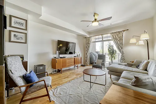 1100 N Grant St #404 Photo 1