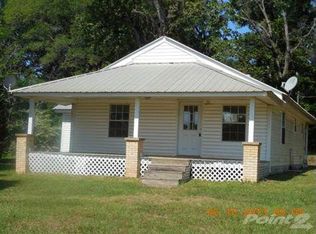 5095 Cliff Rd, Graceville, FL 32440