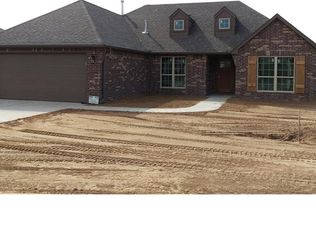 8436 Dunnwood Rd, Claremore, OK 74019