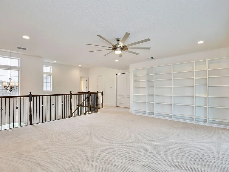 10822 Mobberley Cir — Photo 19