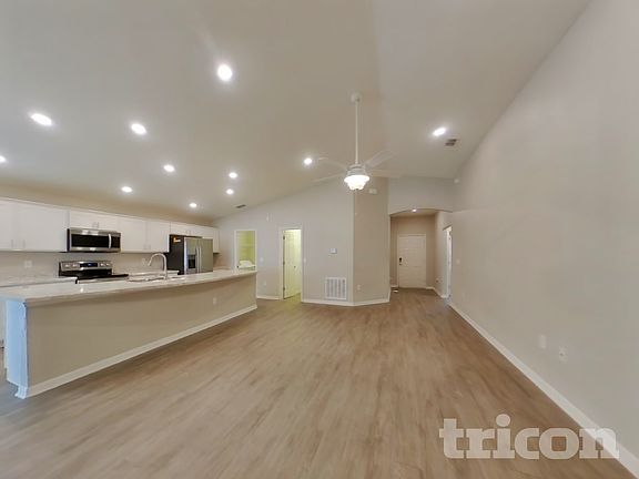 3rd image of 579 Lorient Dr