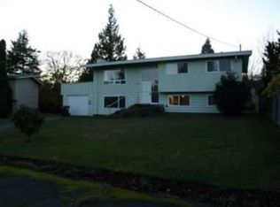 22020 83rd Ave W, Edmonds, WA 98026