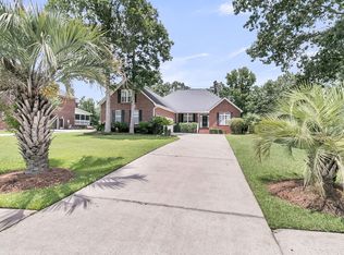 697 Hamlet Cir, Goose Creek, SC 29445