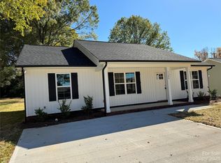 1106 N Main St, China Grove, NC 28023