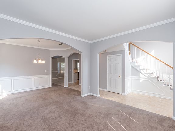 4th image of 4655 Weathervane Dr