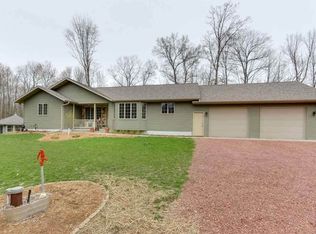 5784 Wilderness Ln, Pittsville, WI 54466