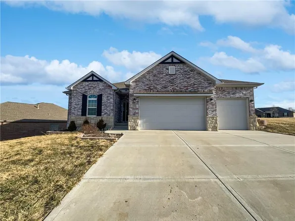 3121 N 109th Pl, Kansas City, KS 66109