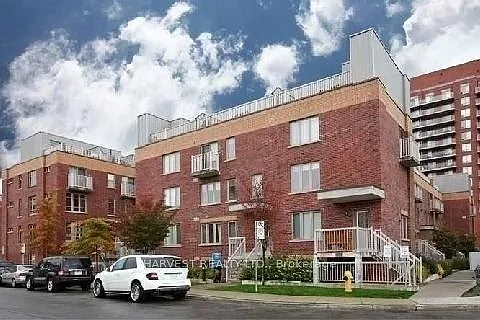 11 Ruttan St #125 — Photo 1