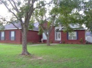 172 Hidden Springs Ct, Dothan, AL 36305